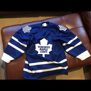 Toronto Maple Leafs jersey